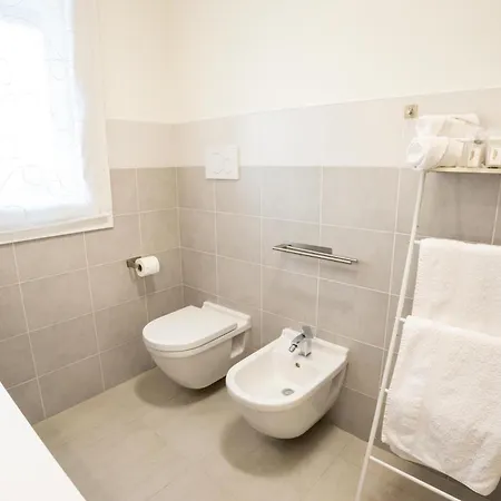 Appartement Le Ninfee - Tourist